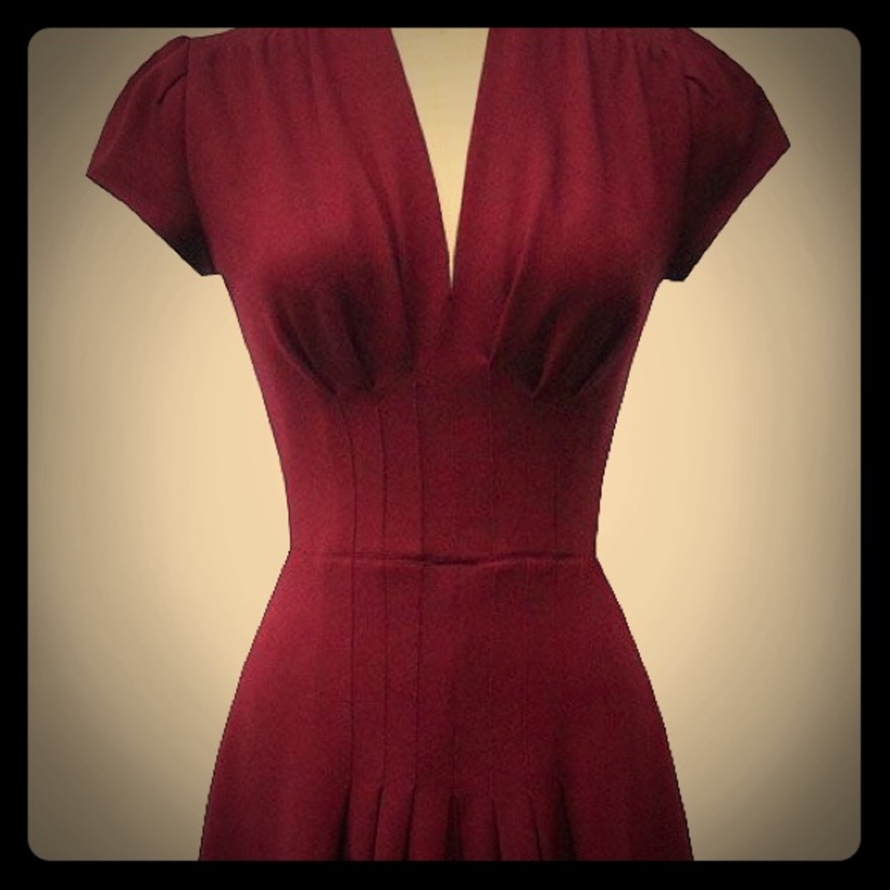 Trashy Diva Jenny Dress in Bordeaux Size 12